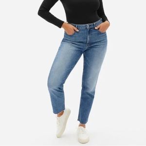 EVERLANE Curvy Cheeky Jeans 30 REGULAR